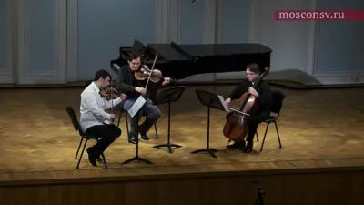 Beethoven. String Trio in E-flat major, op. 3: 1<sup>st</sup> mvt. Allegro con brio