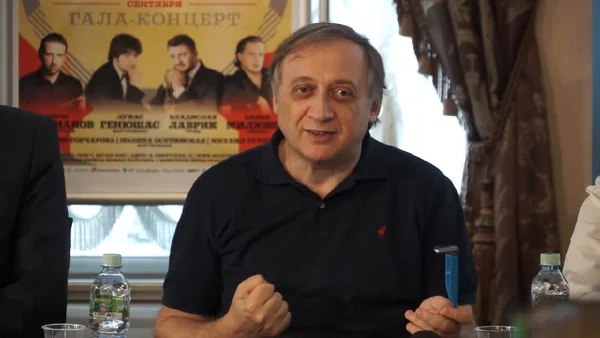 Fragments of the press conference on the new season opening