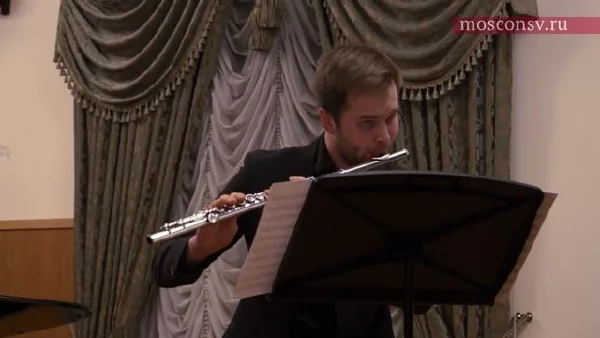 Erwin Schulhoff (1894–1942). Sonata for flute and piano: III. Aria. IV. Rondo. Finale