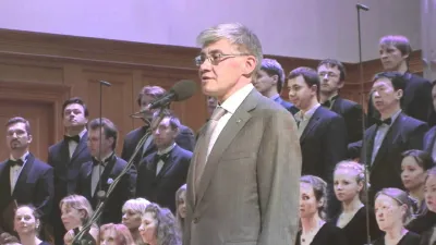 Yu. Ismaghilov Speaks at the Charity Evening