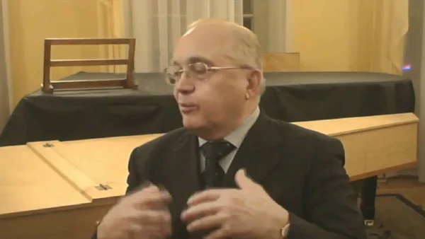 Из беседы с ректором МГУ В. А. Садовничим