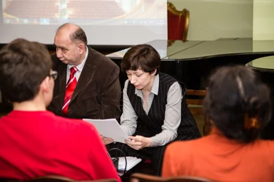 Мария Александровна Моисеева, кандидат искусствоведения, преподаватель Московской государственной консерватории имени П. И. Чайковского, старший научный сотрудник Государственного института искусствознания (Москва) читает доклад «У истоков ибероамериканской профессиональной музыки»