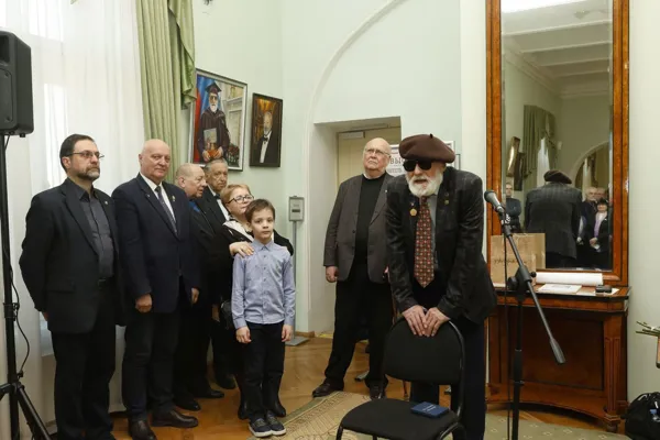 Выставка «Хранитель времени» (живопись — графика — гобелен). 