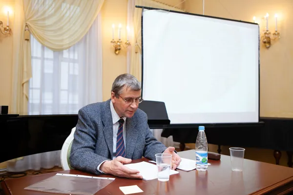 Лекция Андреаса Глёкнера «Утеряно в годы войны: о судьбе старой нотной библиотеки школы Святого Фомы в Лейпциге» в рамках Международной конференции «Старинная немецкая музыка и современная исполнительская практика».