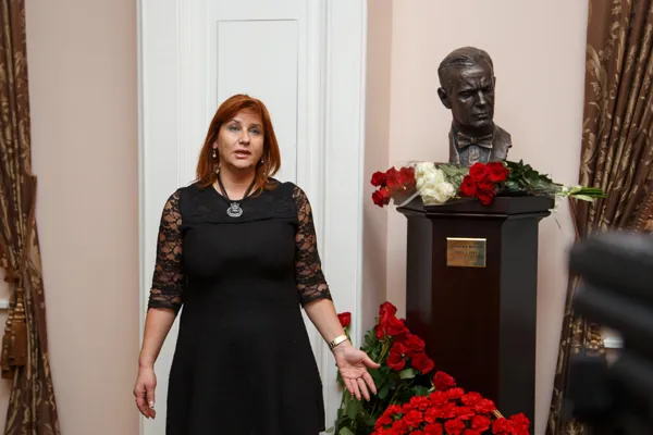 Выступает исполнительный директор Российско-Еврейского конгресса Анна Бокшицкая.