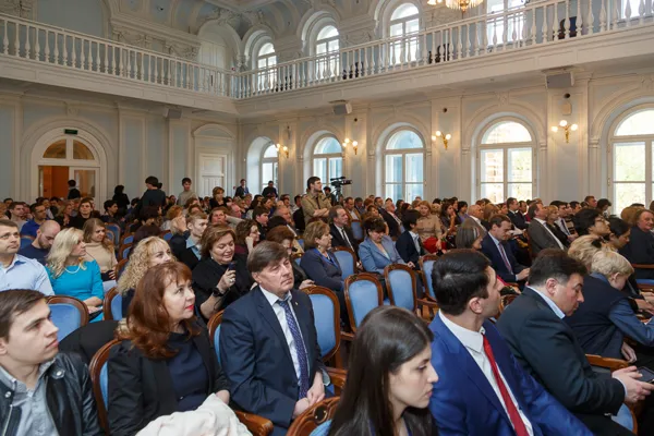 После реконструкционных работ вновь распахнул двери для слушателей Рахманиновский зал Московской консерватории.