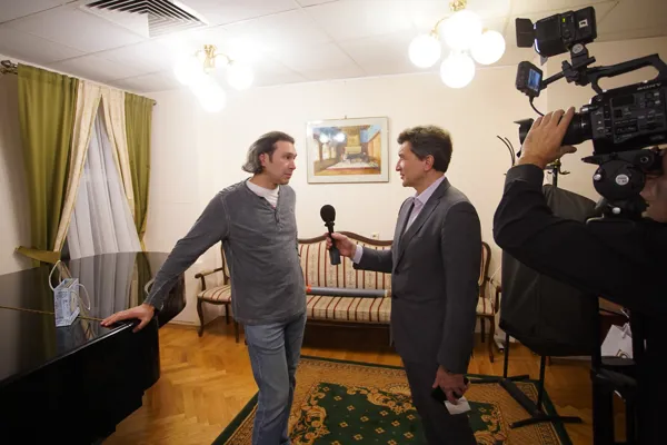В гримёрке после концерта