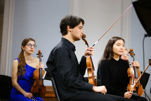 «Ad Hoc Ensemble»