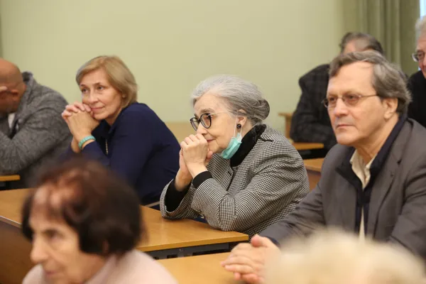 Награждение преподавателей Научно-композиторского факультета, приуроченное к 155-летию Московской консерватории, в 21 классе Первого учебного корпуса