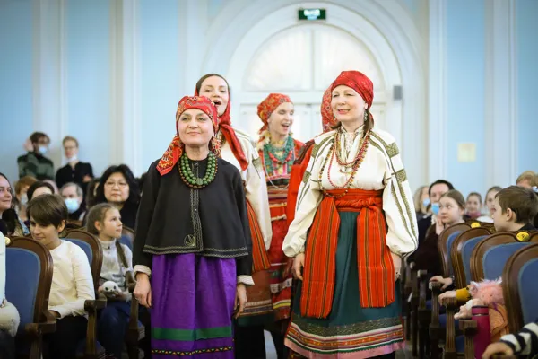 В спектакле принимает участие Ансамбль Дмитрия Покровского. Рахманиновский зал консерватории