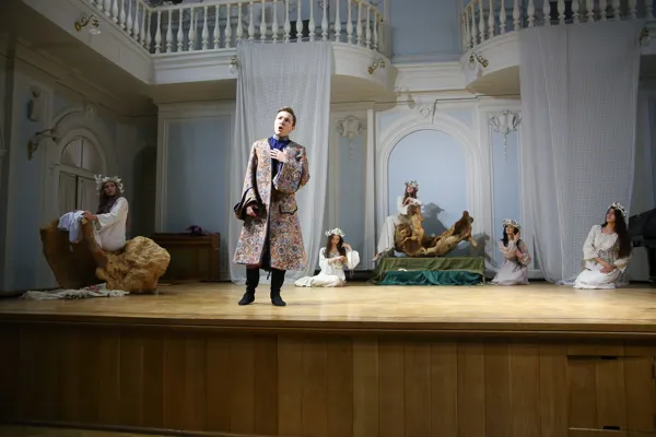 Князь — Владислав Жидов (тенор)