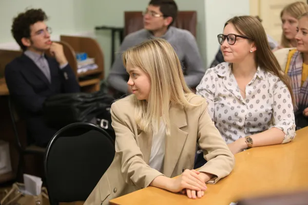 В Московской консерватории стартовал новый курс музыкальной информатики. Вводная лекция в Первом учебном корпусе, класс 2