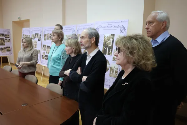 Экскурсия по выставке «С.В. Рахманинов. Страницы семейного альбома»