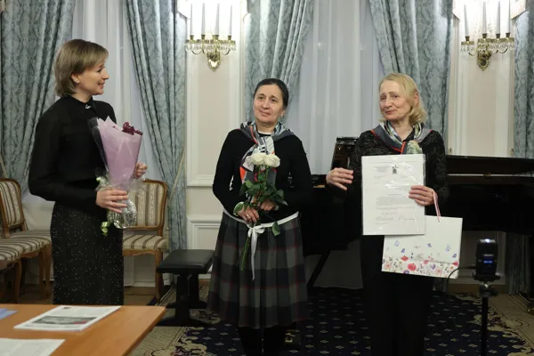Благодарности и поздравления краеведам из Старой Руссы Инне Савчук и Наталье Басмановой от Московской консерватории