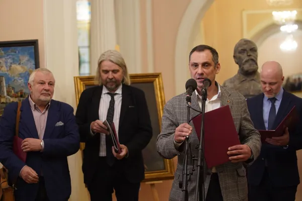 Открытие выставки «К 180-летию Саввы Мамонтова: предметы из собрания семьи Чернышёвых».