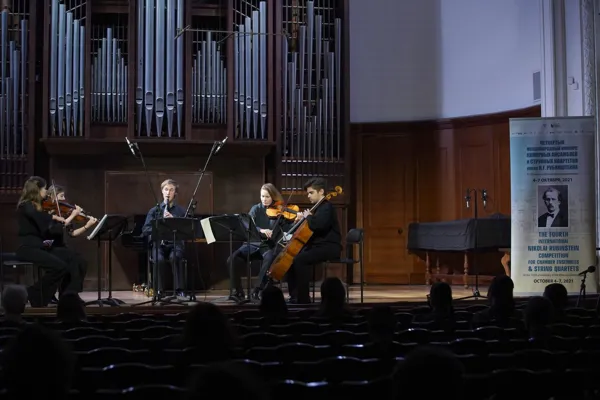 Gran Quintet (Е. Садовникова, Е. Ильиченко, П. Остапенко, М. Гранов, Л. Журавский).