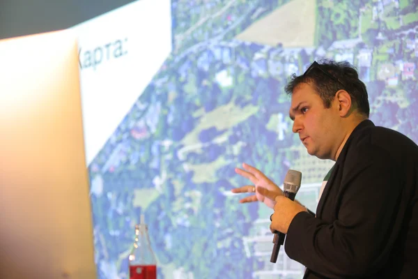 Lectures presented by Vladimir Gorlinsky and Sergei Poltavsky
