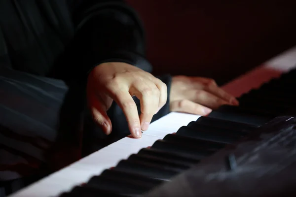Alina Yezhakova’s Concert Presentation