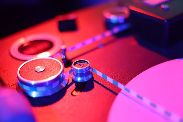Early Examples of Tape-recorded Electroacoustic Music